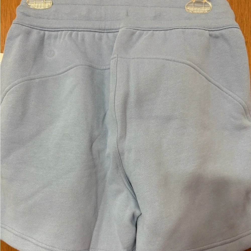 NWT Lululemon Scuba High-Rise Short 5